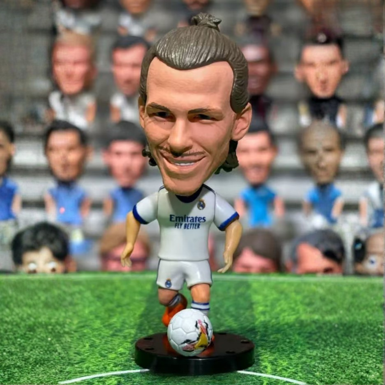 Football Player Figure No:11