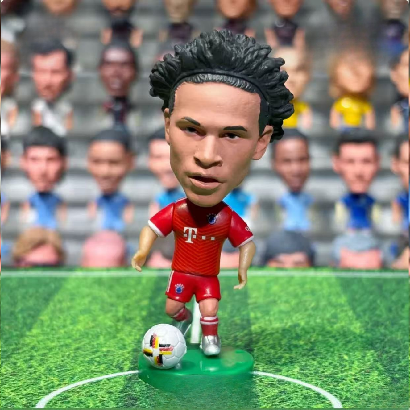 Football Player Figure No:17